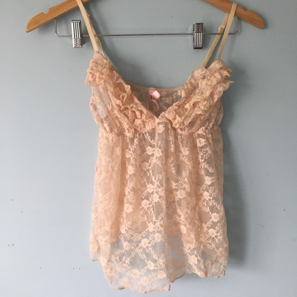 Lacey pink top - Picture 1 of 2